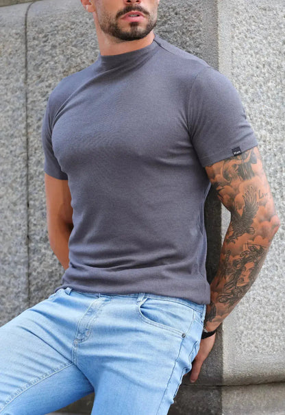 Camiseta Slim Gola Média Cinza