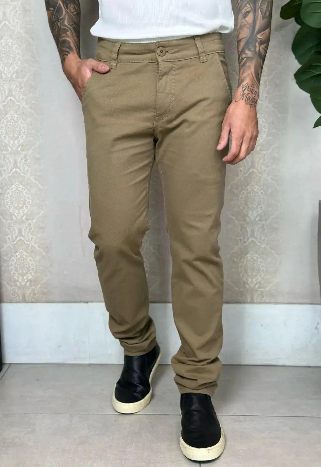Calça Alfaiataria em Sarja com Elastano Verde