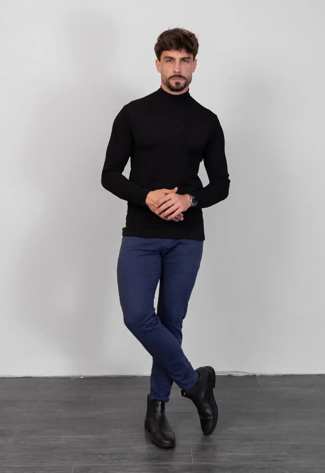 Camiseta Gola Alta Canelada Manga Longa Preto