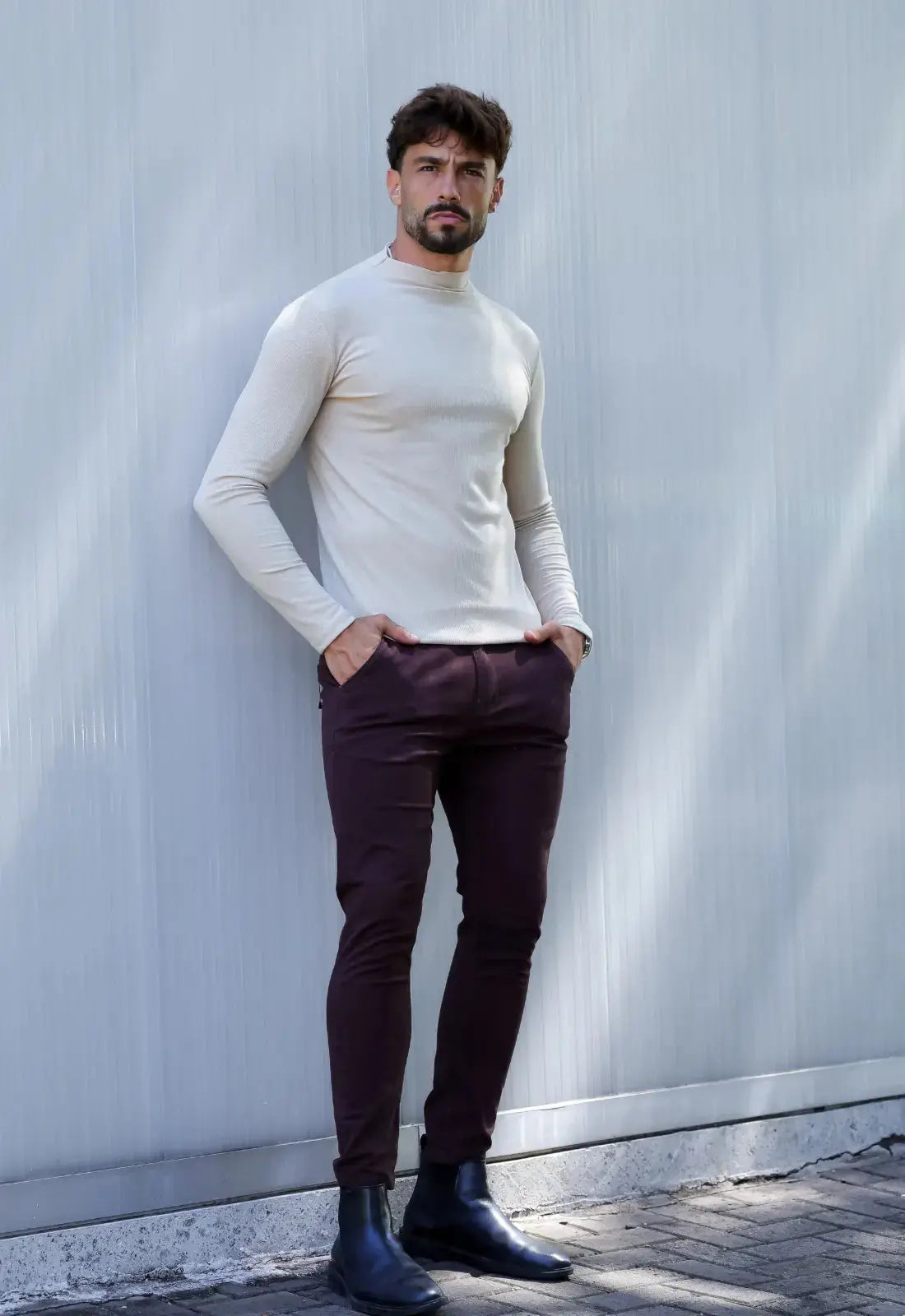 Camiseta Slim Manga Longa Gola Média Bege